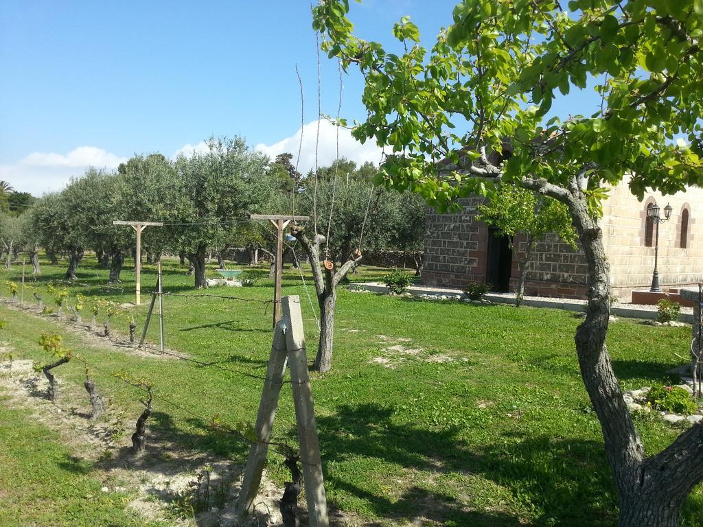 Magomadas Serra E Mesu Affittacamere المظهر الخارجي الصورة