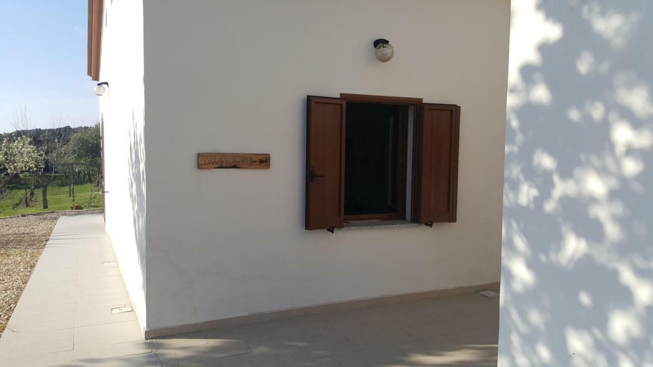 Magomadas Serra E Mesu Affittacamere المظهر الخارجي الصورة