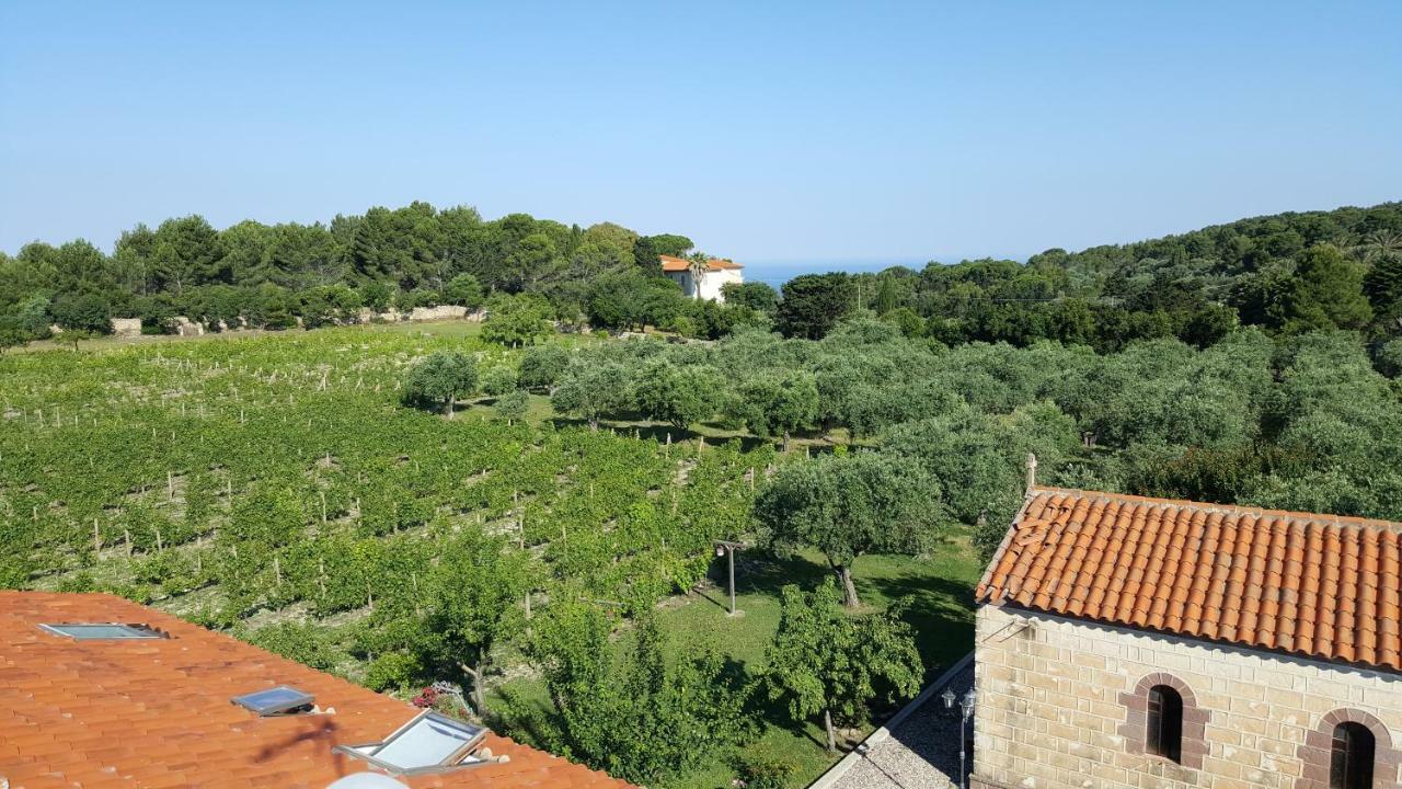 Magomadas Serra E Mesu Affittacamere المظهر الخارجي الصورة