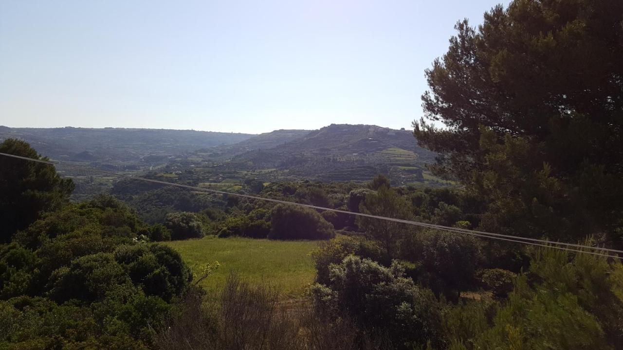 Magomadas Serra E Mesu Affittacamere المظهر الخارجي الصورة